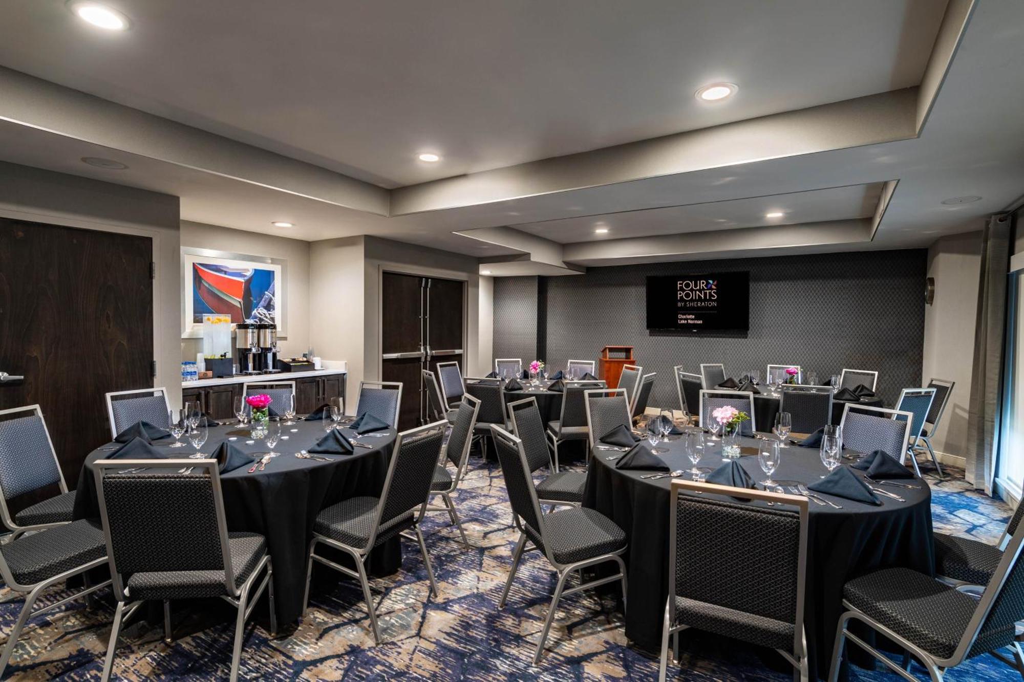 Four Points By Sheraton Charlotte - Lake Norman Ξενοδοχείο Huntersville Επιχειρήσεις φωτογραφία